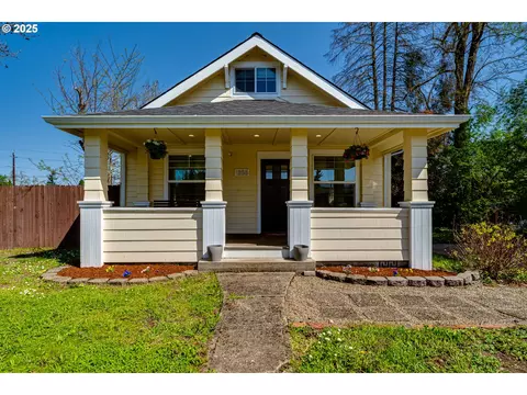 1355 Water St, Springfield, OR 97477