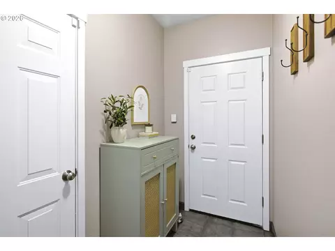 14830 SW Sandhill Loop #203, Beaverton, OR 97007 photo 24