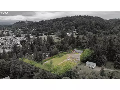 View/Area - 2060 SW Butler Rd, Gresham, OR 97080 photo 1 of 1