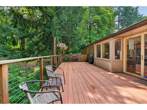 Exterior - 2060 SW Butler Rd, Gresham, OR 97080 photo 7 of 10