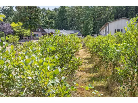 Exterior - 2060 SW Butler Rd, Gresham, OR 97080 photo 10 of 10