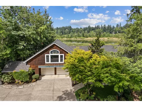 19120 Nixon Ave, West Linn, OR 97068