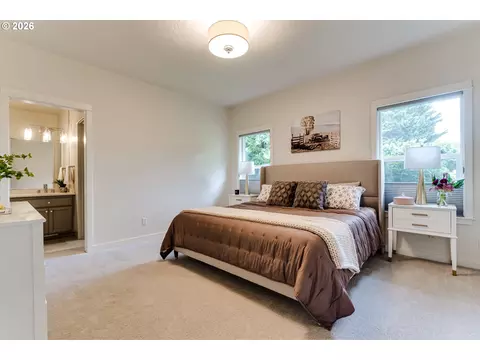 Bedroom - 3320 Saint Thomas St, Eugene, OR 97408 photo 1 of 9