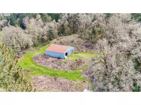 26900 Crow Rd, Eugene, OR 97402 photo 36
