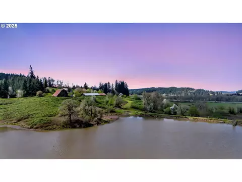 26900 Crow Rd, Eugene, OR 97402 photo 41