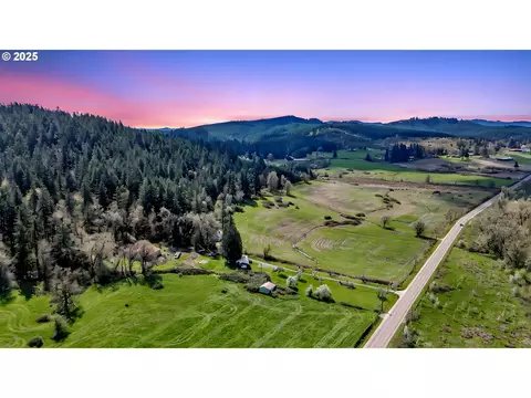 26900 Crow Rd, Eugene, OR 97402 photo 42