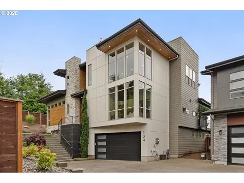 134 N 45th Cir, Camas, WA 98607