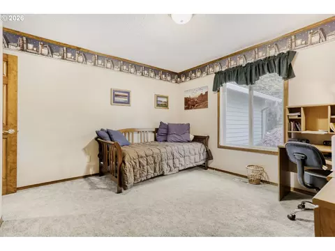 Bedroom - 23320 SE Bornstedt Rd, Sandy, OR 97055 photo 1 of 6