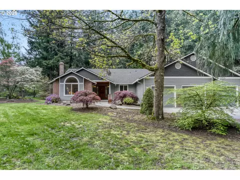 Exterior - 23320 SE Bornstedt Rd, Sandy, OR 97055 photo 2 of 4