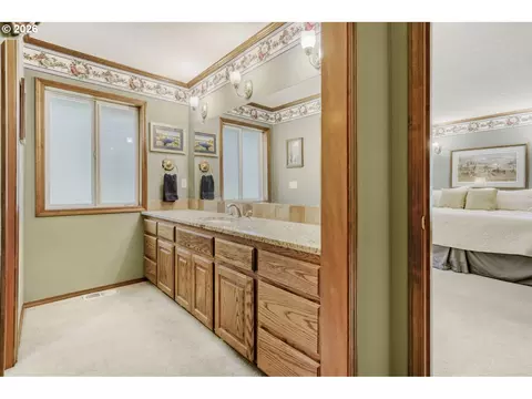 Bath - 23320 SE Bornstedt Rd, Sandy, OR 97055 photo 1 of 4