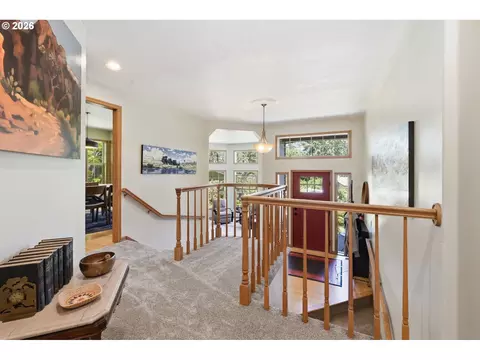 Entry Way - 1894 W 27th Pl, Eugene, OR 97405 photo 4 of 5