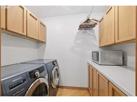 Other - 1894 W 27th Pl, Eugene, OR 97405 photo 5 of 11