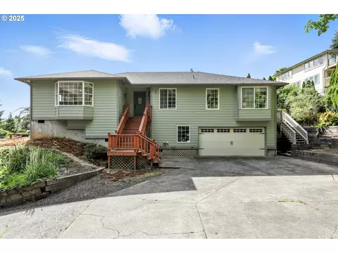 3208 Ammons Dr, Longview, WA 98632