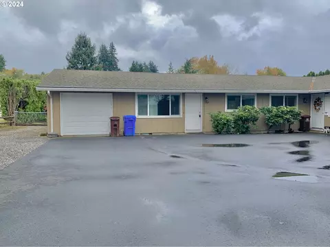 3860 NE 8th St, Gresham, OR 97030 photo 1