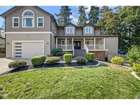 6831 Holly St, Springfield, OR 97478