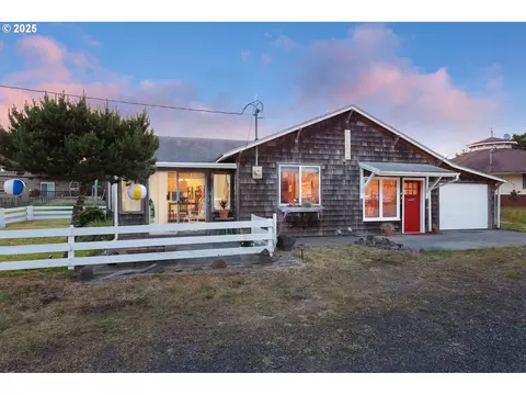 34590 Ray Ave, Pacific City, OR 97135