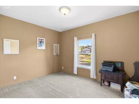 162 Robert Ave, Glide, OR 97443 photo 21