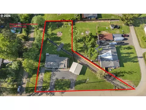 162 Robert Ave, Glide, OR 97443 photo 3