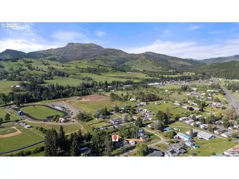 162 Robert Ave, Glide, OR 97443 photo 32