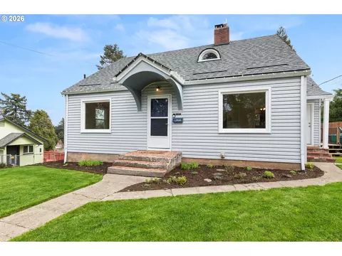 12434 SE 26th Ave, Milwaukie, OR 97222