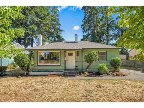 12050 NE Broadway, Portland, OR 97220
