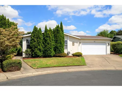 4055 Royal Ave #87, Eugene, OR 97402