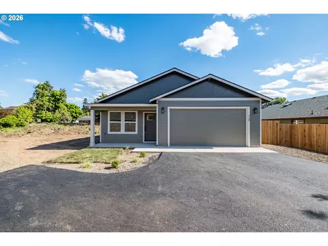 730 Elmore St, Lebanon, OR 97355