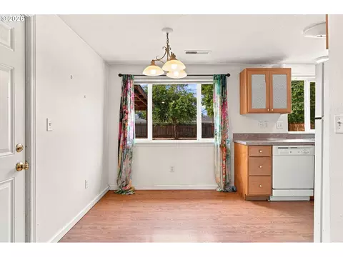 Other - 1219 Pleasant St, Springfield, OR 97477 photo 5 of 8