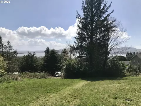 47 S Ridge Dr, Bay City, OR 97107