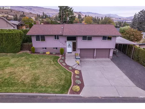 1023 Maple St, The Dalles, OR 97058