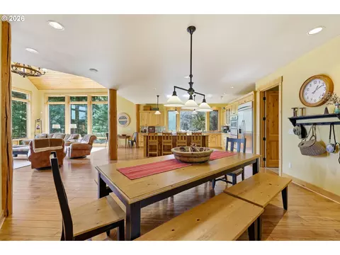 Dining - 20680 E Glacier View Rd, Rhododendron, OR 97049 photo 2 of 2