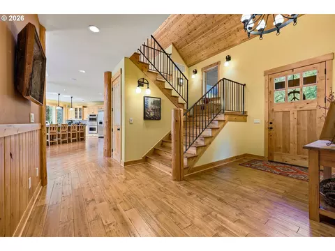 Entry Way - 20680 E Glacier View Rd, Rhododendron, OR 97049 photo 1 of 3