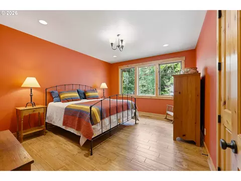 Bedroom - 20680 E Glacier View Rd, Rhododendron, OR 97049 photo 4 of 4