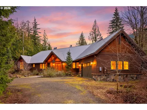 Exterior - 20680 E Glacier View Rd, Rhododendron, OR 97049 photo 2 of 11