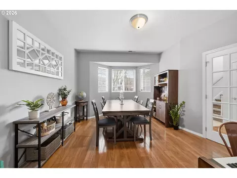 Dining - 3717 Riviera, Eugene, OR 97402 photo 1 of 3