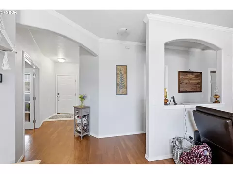 Entry Way - 3717 Riviera, Eugene, OR 97402 photo 1 of 6