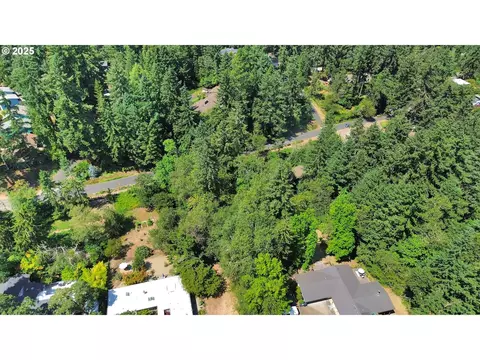 1 Storey Blvd, Eugene, OR 97405 photo 19