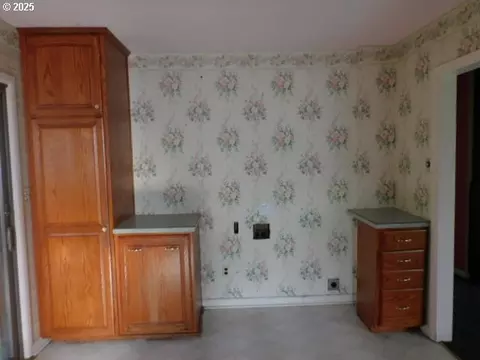 Other - 537 W 14th Ave, Eugene, OR 97401 photo 3 of 9