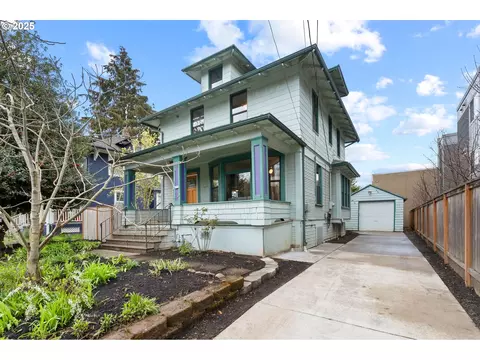 4929 NE 14th Pl, Portland, OR 97211