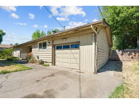 Other - 130 Sharon Dr, Phoenix, OR 97535 photo 6 of 7