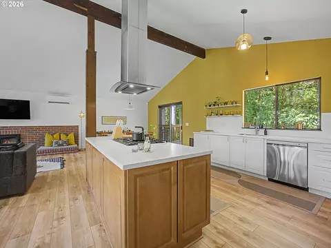 Kitchen - 70165 E Barlow Trail Rd, Rhododendron, OR 97049 photo 1 of 6