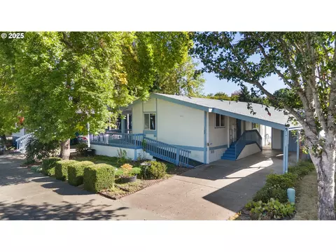 5050 Columbus St #169, Albany, OR 97322