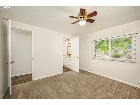 1475 Green Acres Rd #95, Eugene, OR 97408 photo 15