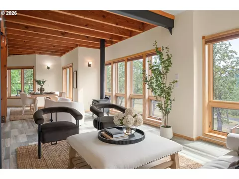 Other - 87121 Kellmore St, Eugene, OR 97402 photo 2 of 13
