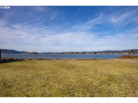 0 Columbia River Rd, Westport, OR 97016