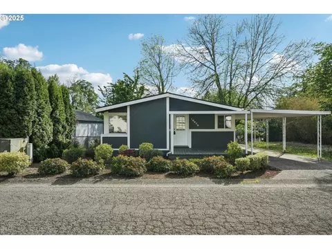 16975 SE Laugardia Way, Milwaukie, OR 97267