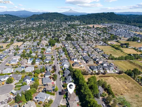 View/Area - 4000 SW 30th Dr, Gresham, OR 97080 photo 2 of 3