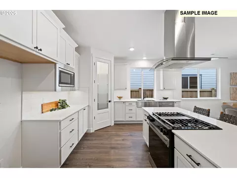 881 E Maple Brook Ave, Hermiston, OR 97838 photo 11