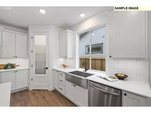881 E Maple Brook Ave, Hermiston, OR 97838 photo 15