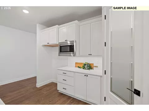 881 E Maple Brook Ave, Hermiston, OR 97838 photo 14